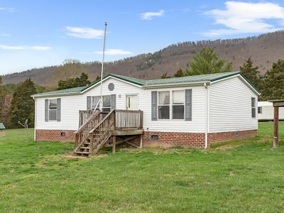 3588 Flatwoods Rd, Elliston, VA, 24087