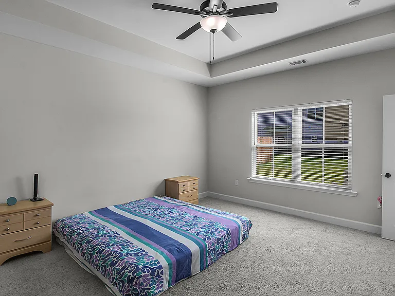 208 Alyssa Ave — Photo 21