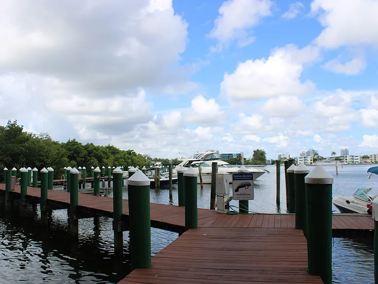 Full Service Marina to Accommodate all your Boating Needs