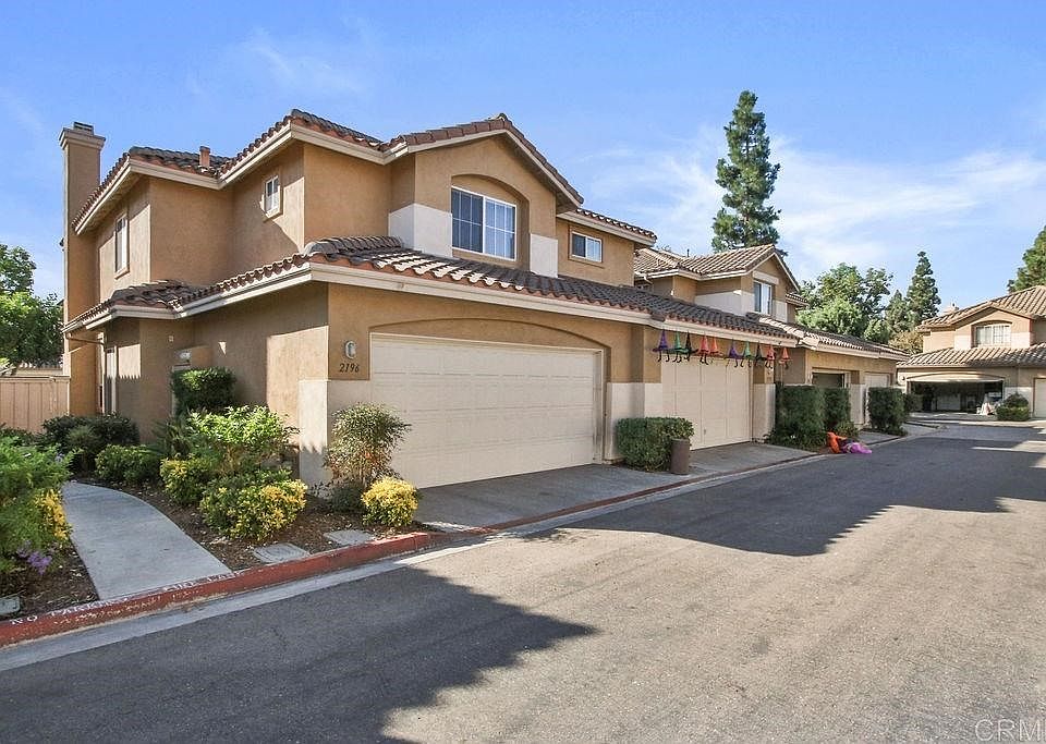1st image of 2196 Lago Ventana