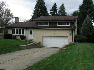 16 Bellview Dr, Mc Kees Rocks, PA 15136