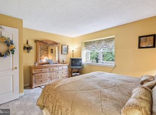 429 Shawmont Ave APT A, Philadelphia, PA 19128