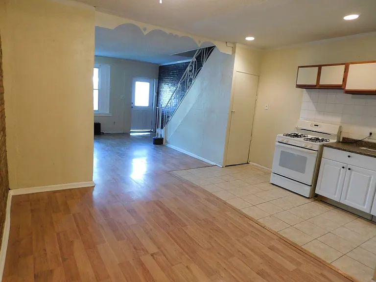 5341 Hadfield St — Photo 6