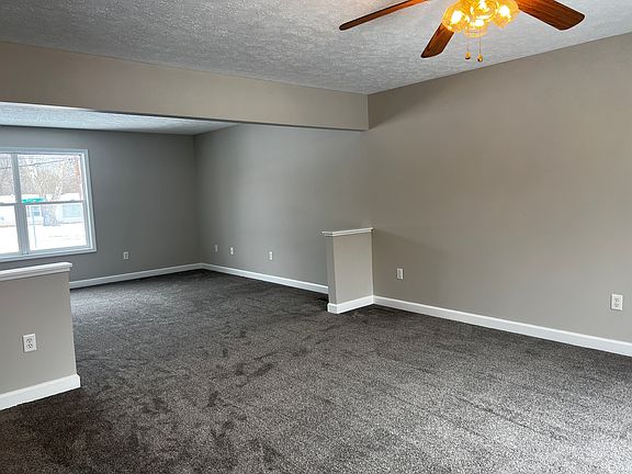 5th image of 5010 Delray Dr