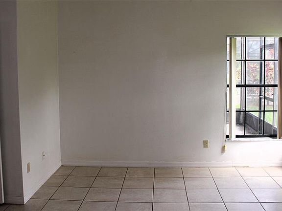 4th image of 11503 Peachstone Ln