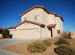 3208 Rio Bonito Dr SW, Albuquerque, NM 87121