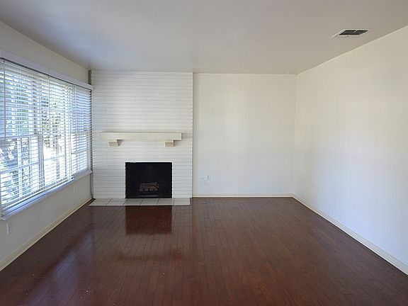 2nd image of 329 Lakeview Ave