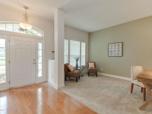 4th image of 5001 Grand Lakes Dr S