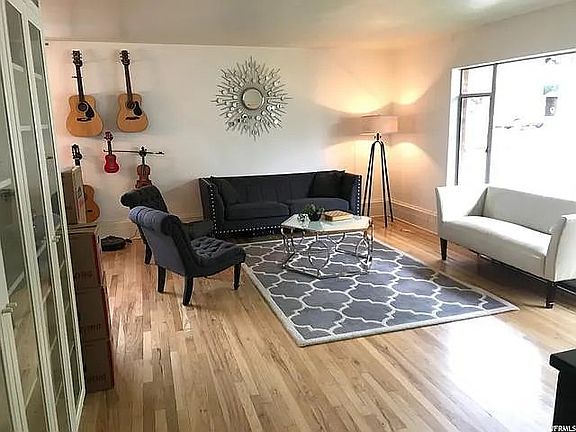 4th image of 517 N Westcapitol St #1