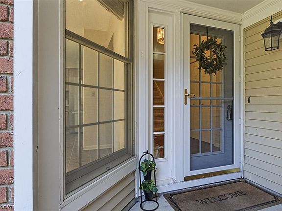 3rd image of 31825 Bayview Dr APT 126