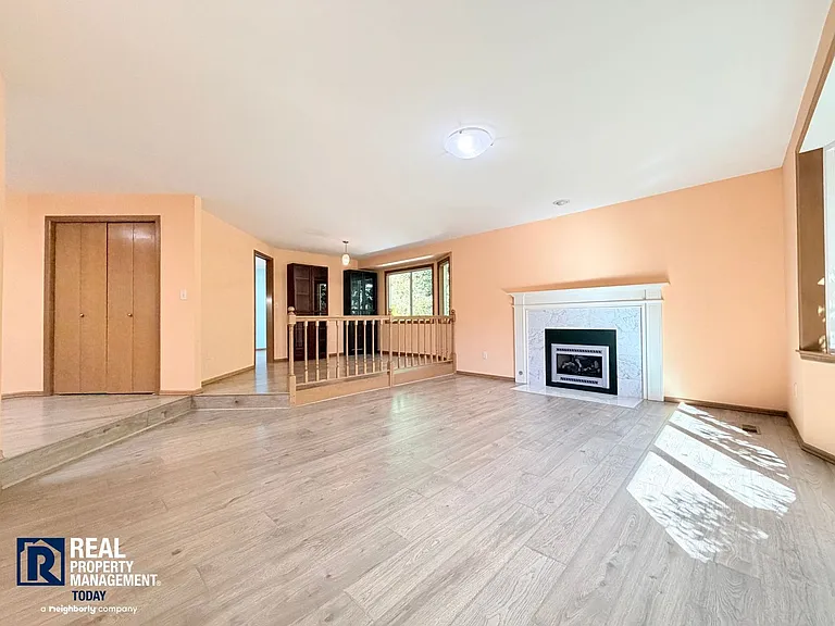 6319 46th Street Ct W — Photo 4