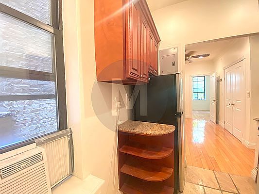 5th image of 161 E 99th St APT 2B