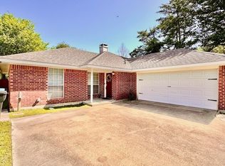 2007 Hackberry Cir, Greenville, TX 75402