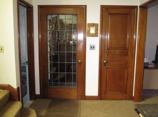 20100 Renfrew Rd, Detroit, MI 48221