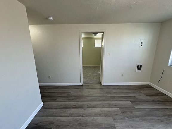 2nd image of 4606 Fairfax Ave APT A