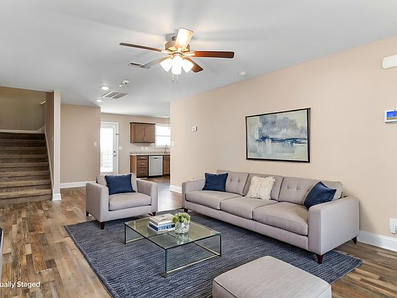 4th image of 1116 Cardinal Creek Dr
