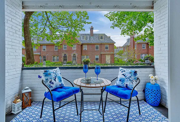 Sold by Keller Williams Realty Landmark | media 26