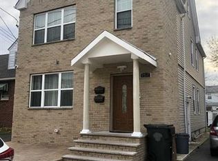 157 Main St, Garfield, NJ 07026