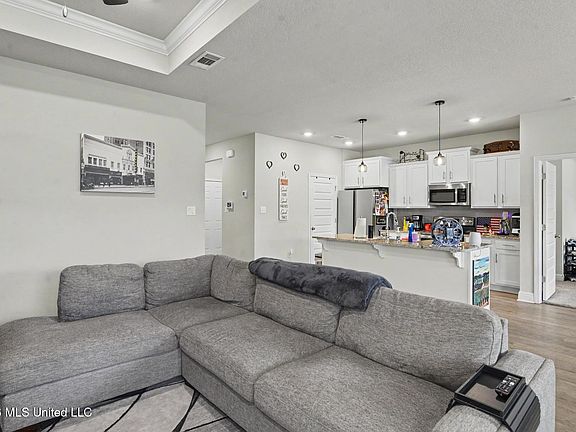 5th image of 7360 Shearwater Way