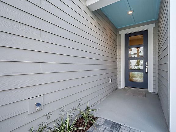 4th image of 3420 Marsh Reserve Blvd #1