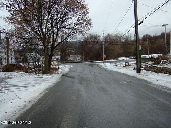 2nd image of 8 Spring St