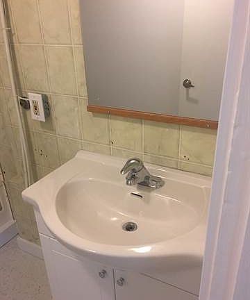 5th image of 7326 106th St NW