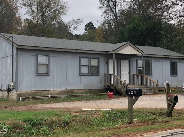 705 S Main St, Davisboro, GA 31018