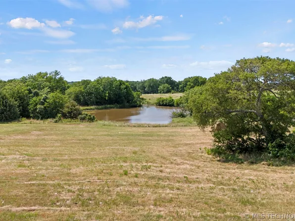 3450 County Rd, Stratford, OK 74872