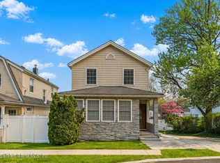 148 Spring St, Staten Island, NY 10304