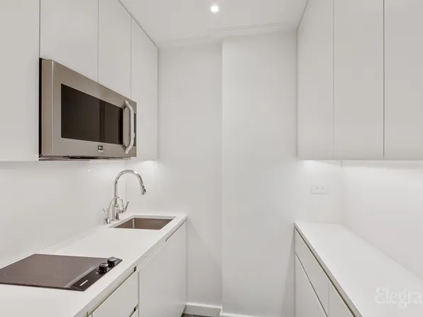 35 East 76th Street image 5 of 11