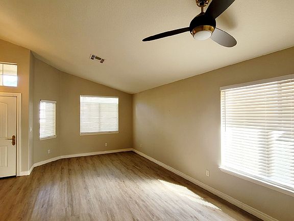 4th image of 2417 Wild Ginger Ln