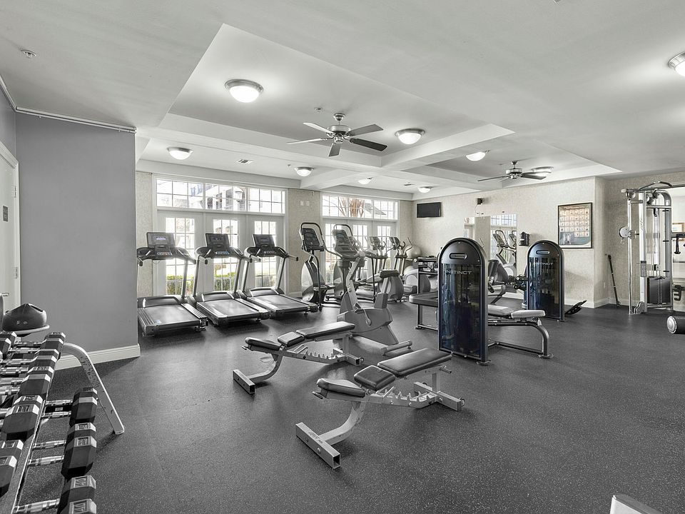 Stay fit and healthy with access to a fully equipped fitness center at The Quarters, off-campus apartments near UL Lafayette.