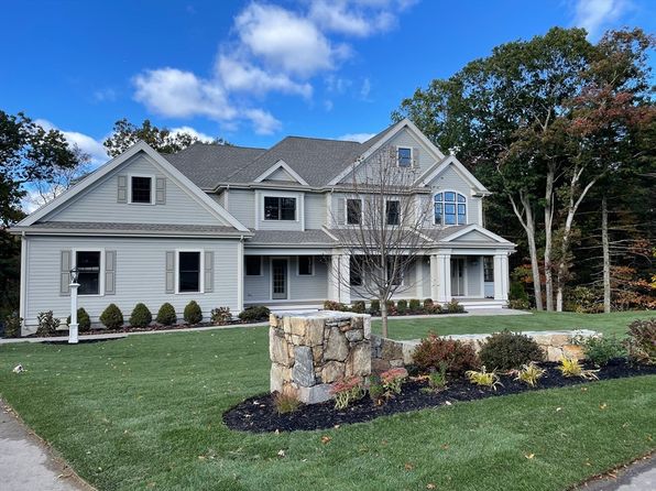 16 Keeney Pond Rd, Norfolk, MA 02056