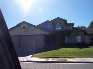1884 Natalie Ln, Riverside, CA 92506