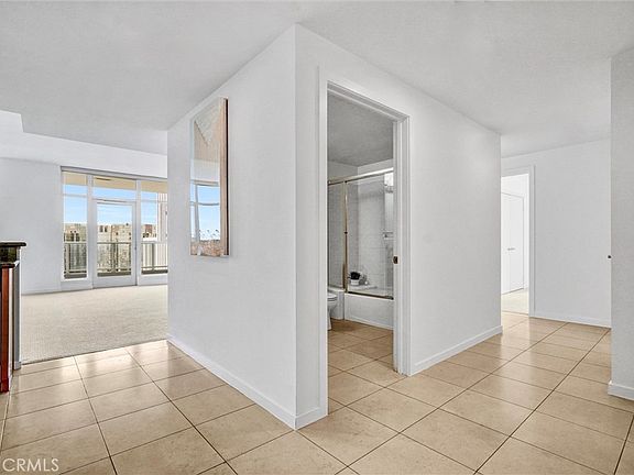 5th image of 411 W Seaside Way Unit 1804