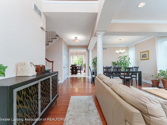 5th image of 4158 Benca Cir