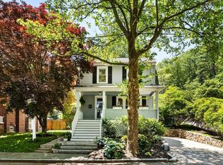 128 Blossom St, Arlington, MA 02474