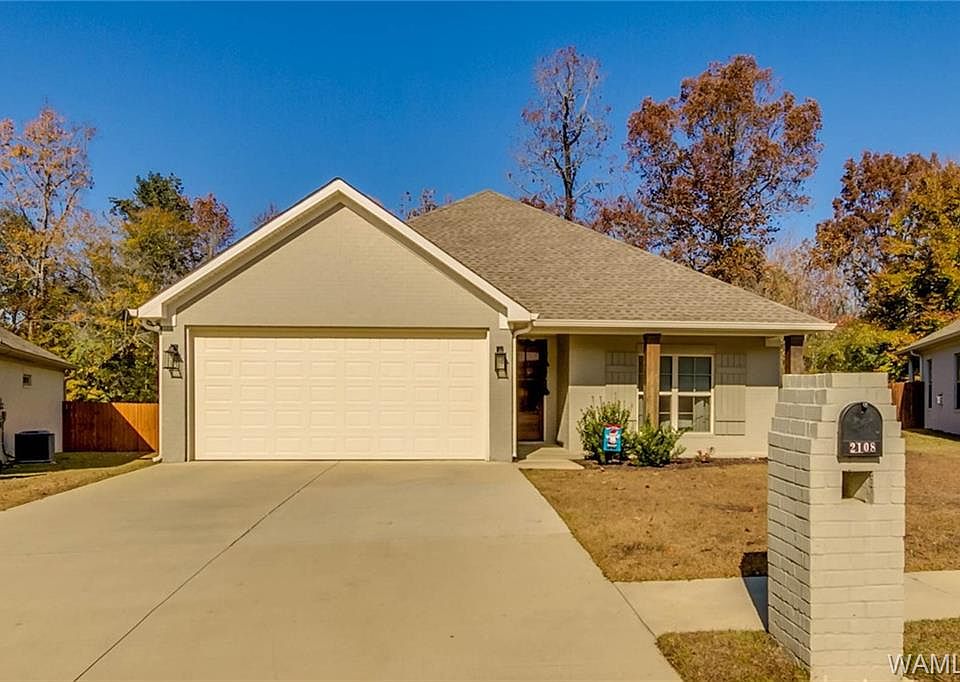 1st image of 2108 Waterford Cir