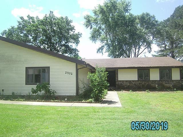 1st image of 2702 E Battlefield Blvd