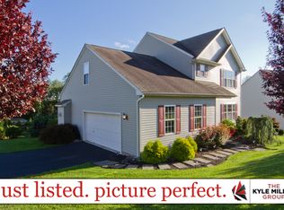 1825 Glen Eagles Dr, Pottstown, PA 19464