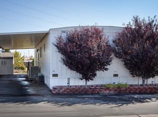 36 Golfers Ln, Bakersfield, CA 93308