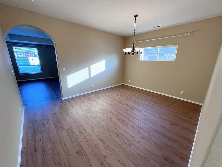 4605 W Magrath Dr — Photo 8