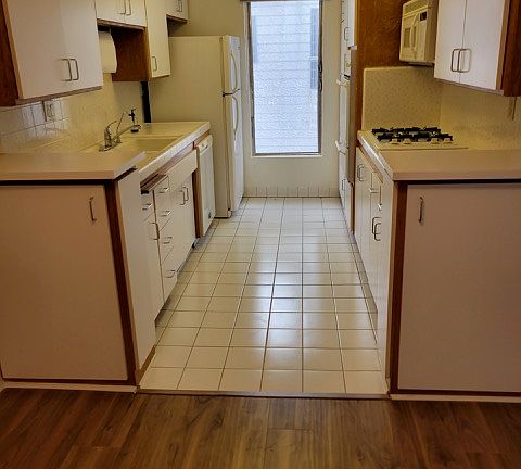 2nd image of 3439 Mentone Ave APT 7