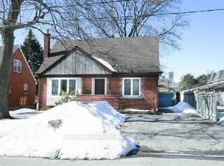 6 Vonda Ave, Toronto, ON M2N5E7