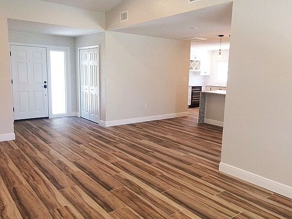4th image of 12645 97th St
