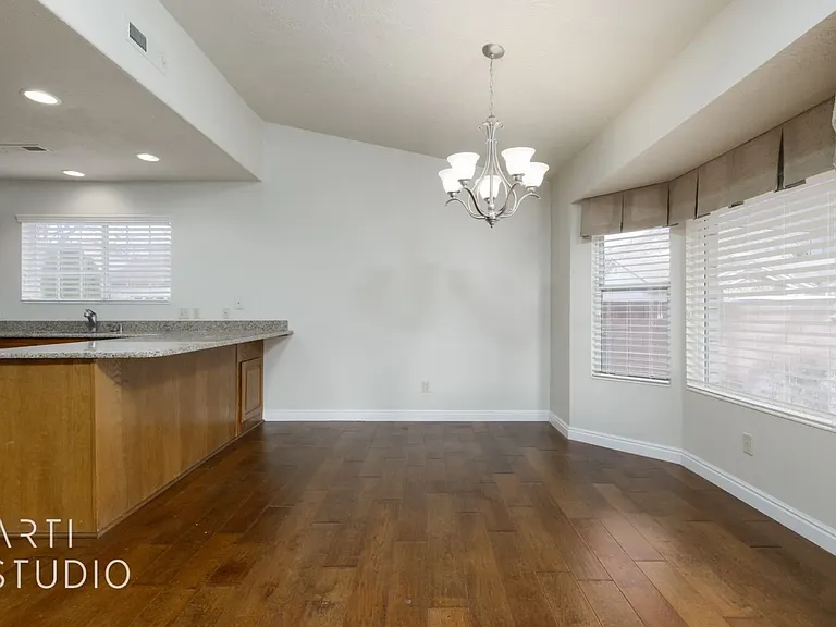 351 S Valley View Dr #30 — Photo 6