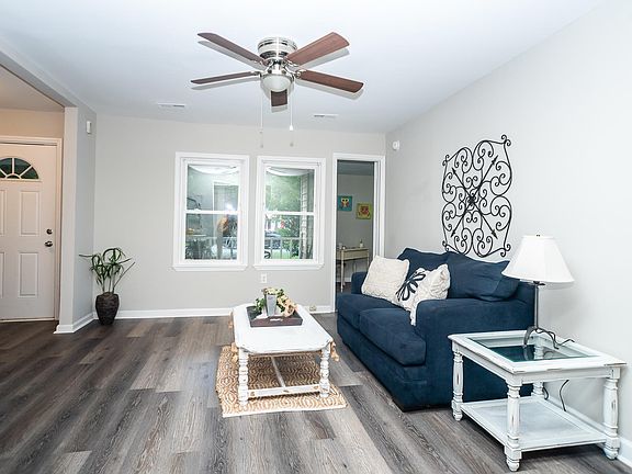 5th image of 5431 Crown Ave