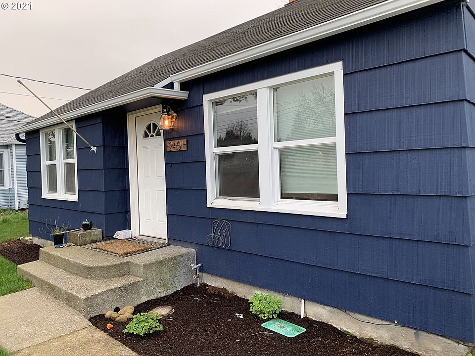 1st image of 2401 E 9th St