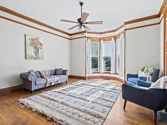 3rd image of 504 E 5th St