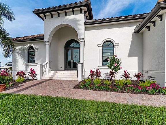 2nd image of 1232 Mistletoe Ct